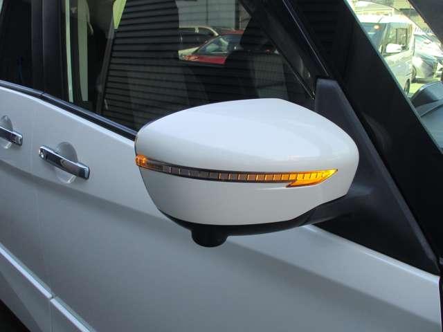 セレナ ハイウェイスターＶ　ワンオーナー　クルーズコントロール　サイド・カーテンエアバック　衝突被害軽減ブレーキ　踏み間違い防止　アラウンドモニター　ＬＥＤヘッドライト　純正ディーラーナビ　ＥＴＣ２．０　両側電動スライドドア（54枚目）