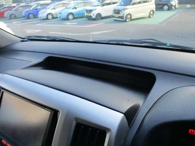 �_�b�V���{�[�h�Ƀt�@�C���������ۂ���[�ł���|�P�b�g������܂�