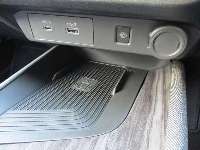 ���C�����X�[�d�ɂ��Ή����Ă��܂��̂ŃX�}�z�̏[�d���X�}�[�g�ł�