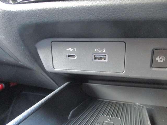 �t�r�a���Q�|�[�g����܂��̂œ���҂̕��Ƃ̓����[�d���ł��܂���