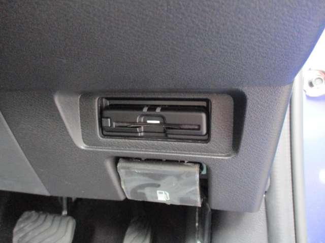 ノート １．２　Ｘ　サイド・カーテンエアバック　衝突被害軽減ブレーキ　踏み間違い防止　純正ディーラーナビ　純正ドライブレコーダー　ＬＥＤヘッドライト　ＥＴＣ　ハイビームアシスト　車線逸脱警報（28枚目）