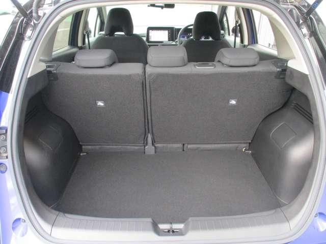 ノート １．２　Ｘ　サイド・カーテンエアバック　衝突被害軽減ブレーキ　踏み間違い防止　純正ディーラーナビ　純正ドライブレコーダー　ＬＥＤヘッドライト　ＥＴＣ　ハイビームアシスト　車線逸脱警報（37枚目）