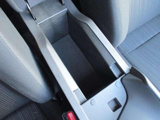 ノート １．２　Ｘ　プロパイロット　サイド・カーテンエアバック　衝突被害軽減ブレーキ　踏み間違い防止　アラウンドモニター　ＥＴＣ　２．０　メーカーナビ　アップルカープレイ　ＬＥＤヘッドライト　ＳＯＳコール（21枚目）