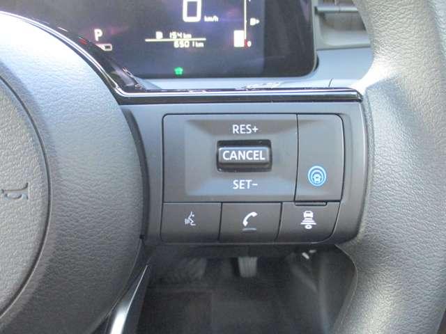 ノート １．２　Ｘ　プロパイロット　サイド・カーテンエアバック　衝突被害軽減ブレーキ　踏み間違い防止　アラウンドモニター　ＥＴＣ　２．０　メーカーナビ　アップルカープレイ　ＬＥＤヘッドライト　ＳＯＳコール（22枚目）