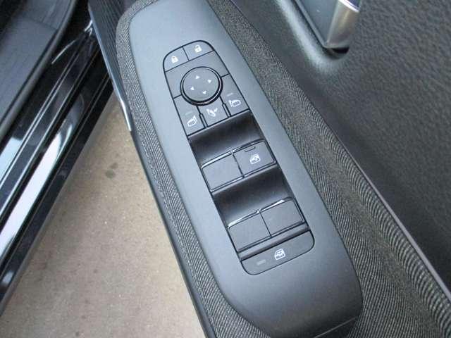 �W���h�A���b�N�{�^����E�B���h�E���b�N�{�^���A�e�h�A�̓p���[�E�B���h�E�t���ł��I