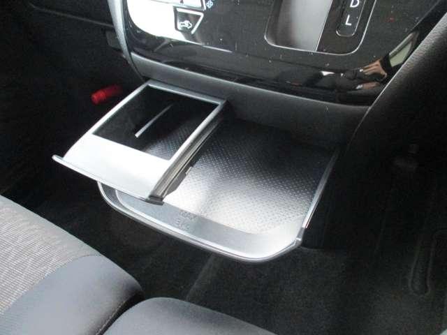 デイズ ６６０　ハイウェイスターＸ　衝突被害軽減ブレーキ　踏み間違い防止　ＬＥＤヘッドライト　純正ドライブレコーダー　Ｂｌｕｅｔｏｏｔｈオーディオ　サイド・カーテンエアバック　オートライト　ハイビームアシスト　純正ディーラーナビ（16枚目）