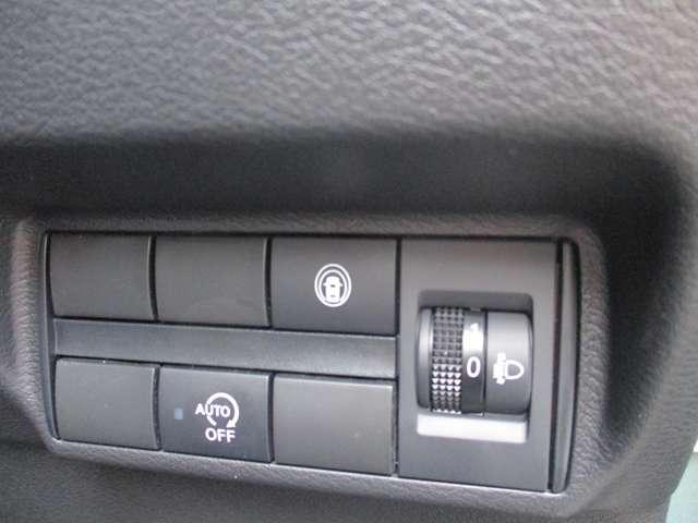 デイズ ６６０　ハイウェイスターＸ　衝突被害軽減ブレーキ　踏み間違い防止　ＬＥＤヘッドライト　純正ドライブレコーダー　Ｂｌｕｅｔｏｏｔｈオーディオ　サイド・カーテンエアバック　オートライト　ハイビームアシスト　純正ディーラーナビ（32枚目）