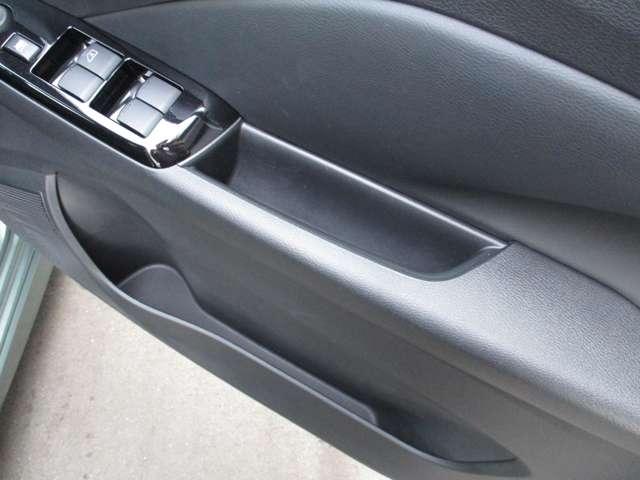 デイズ ６６０　ハイウェイスターＸ　衝突被害軽減ブレーキ　踏み間違い防止　ＬＥＤヘッドライト　純正ドライブレコーダー　Ｂｌｕｅｔｏｏｔｈオーディオ　サイド・カーテンエアバック　オートライト　ハイビームアシスト　純正ディーラーナビ（35枚目）