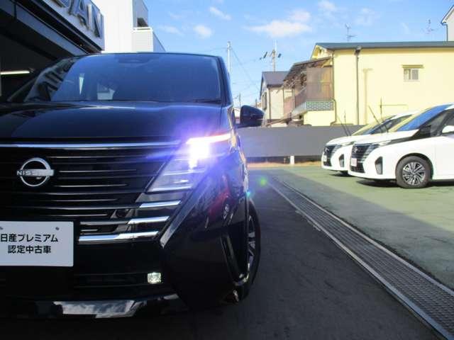 セレナ １．４　ｅ－ＰＯＷＥＲ　ハイウェイスターＶ　日産純正メーカーナビ　誤発進抑制　地デジ　フルオートエアコン　ＡＢＳ　展示試乗車　バックモニター　ＬＤＰ　追従クルーズ　サイドカメラ　３列シート　ナビＴＶ　アルミホイール　ドライブレコーダ　記録簿（58枚目）