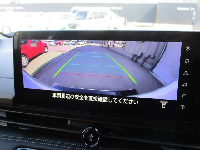 セレナ １．４　ｅ－ＰＯＷＥＲ　ハイウェイスターＶ　日産純正メーカーナビ　誤発進抑制　地デジ　フルオートエアコン　ＡＢＳ　展示試乗車　バックモニター　ＬＤＰ　追従クルーズ　サイドカメラ　３列シート　ナビＴＶ　アルミホイール　ドライブレコーダ　記録簿（10枚目）