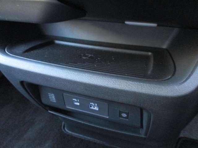 ���C�����X�[�d�ɂ��Ή����Ă��܂��̂ŃX�}�z�̏[�d���X�}�[�g�ł�