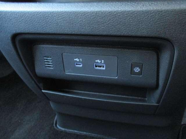 �t�r�a���Q�|�[�g����܂��̂œ���҂̕��Ƃ̓����[�d���ł��܂���