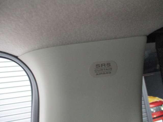 セレナ １．２　ｅ－ＰＯＷＥＲ　ハイウェイスター　Ｖ　日産純正メモリーナビ　プロパイロット　キーレスエントリ　レーダークルーズＣ　衝突軽減ブレーキシステム　スマートキーＰスタート　３列シート　車線逸脱　ＬＥＤヘッドライト　ＥＴＣ　ウォークスルー　ＡＷ（42枚目）