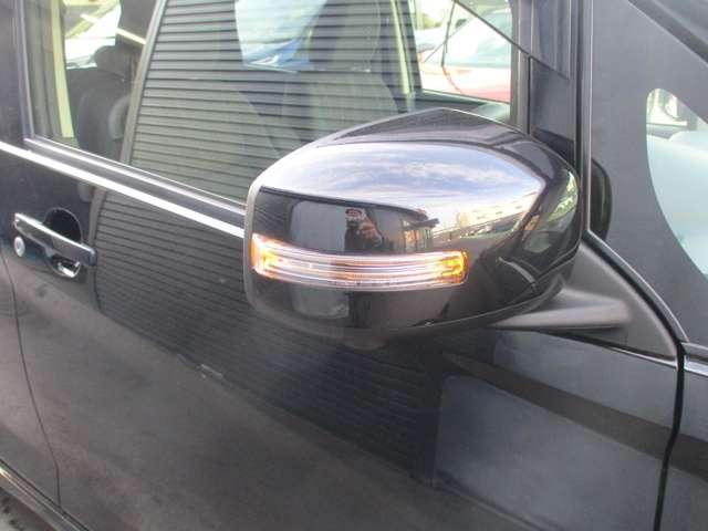 �A�b�p�[�{�b�N�X���A�b�p�[�g���C�ɕ��i�g���̏��������[�ł��܂�