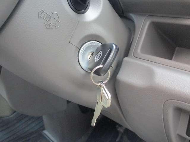 �����R���L�[�̃{�^������Ńh�A���b�N�̊J���\�ł��I