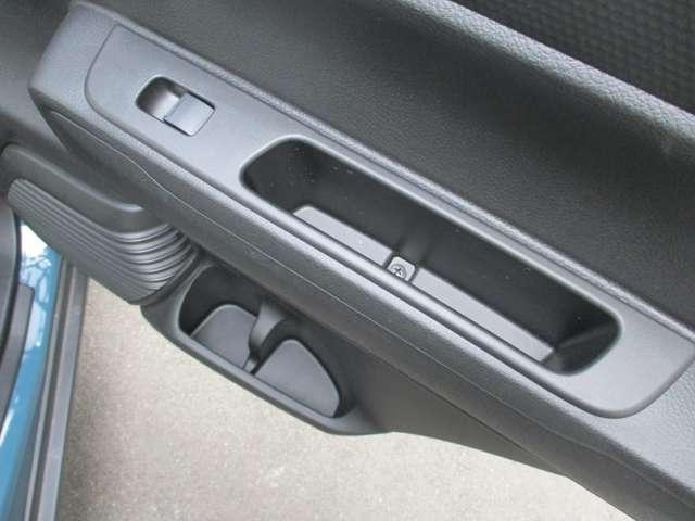 ハスラー ６６０　ハイブリッド　Ｘターボ　ワンオーナー　スズキ純正ナビ　サイド・カーテンエアバック　クルーズコントロール　衝突被害軽減ブレーキ　全方位カメラ　ＬＥＤヘッドライト　前席シートヒーター　ルーフレール（37枚目）