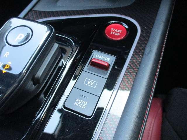 �I�[�g�u���[�L�z�[���h�͐M���҂����Ƀu���[�L��ێ����Ă����̂Ń����b�N�X�ł��܂�