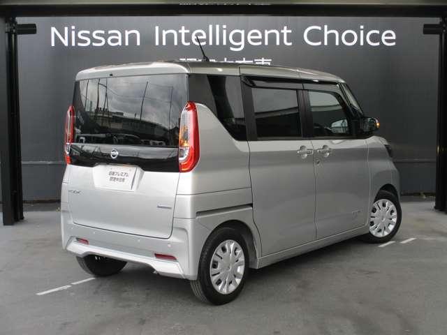 ルークス 660 X 日産純正メモリーナビ ナビ・TV付 衝突軽減ブレーキシステム 地デジTV オートハイビーム スマキー ワンオーナー車 車線逸脱防止 i-stop パワーウインドウ フルオートエアコン キーフリー(4枚目)