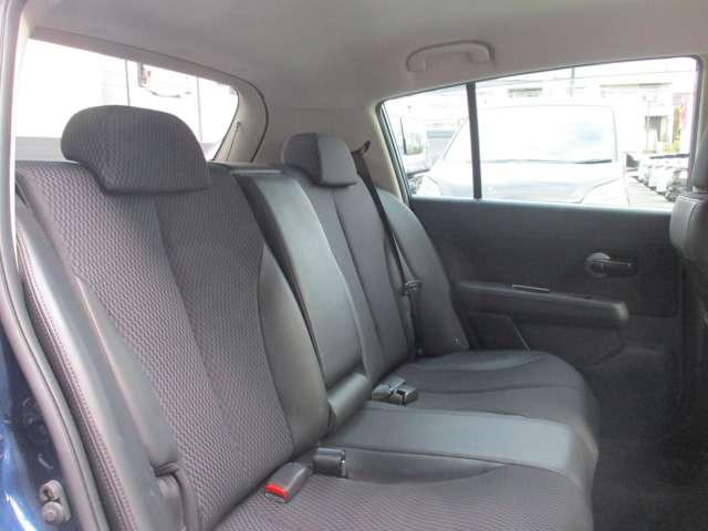 ティーダ 1.5 15M 日産純正HDDナビ 運転席助手席エアバック キーレスキー セキュリティアラーム AAC パワーウインドー フルセグTV ナビTV パワステ インテリキー 助手席エアバック エアバック 記録簿 ABS(26枚目)