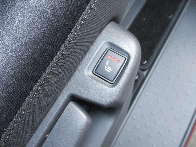 セレナ １．４　ｅ－４ＯＲＣＥ　ハイウェイスターＶ　４ＷＤ　日産ｃｏｎｎｅｃｔナビ　ａｐｐｌｅｃａｒｐｌａｙ対応　シ－トヒ－タ－　展示・試乗車ＵＰ　スマートキー　追従クルーズ　フルセグ　レーンキープアシスト　ＬＥＤヘッドランプ　４ＷＤ　ドラレコ　ＥＴＣ（50枚目）