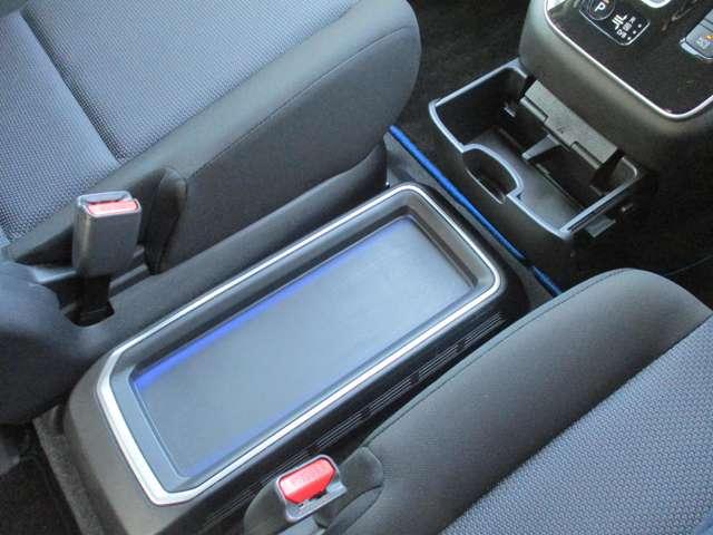 �O�ȃV�[�g�ԃg���C�ɂ͏Ɩ�������܂��̂Ŗ�Ԃ̎g��������ǂ��ł���