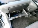 車検証など収納出来る、便利な収納スペースがたくさん用意されています