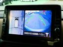 自車を真上から見下ろすように映し出すので周囲の状況が分かるアラウンドビューモニター搭載。フロントカメラとしても使用できます。車庫入れなど苦手な人の頼りになる助っ人です。