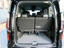 ３列目のシートの後ろはゆったりとしたラゲッジスペース。高さがあるからベビーカーだって立てて積むことができるんですよ。