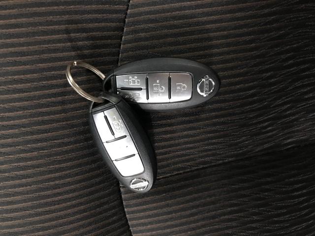 エルグランド ２５０ハイウェイスターＳ　アーバンクロム　８インチＨＤＤナビ　フルセグＴＶ　Ｂｌｕｅｔｏｏｔｈ対応　全方位カメラ　フリップダウンモニター　両側パワースライドドア　コーナーセンサー　クルーズコントロール　ニスモマフラー　ハーフレザーシート（48枚目）