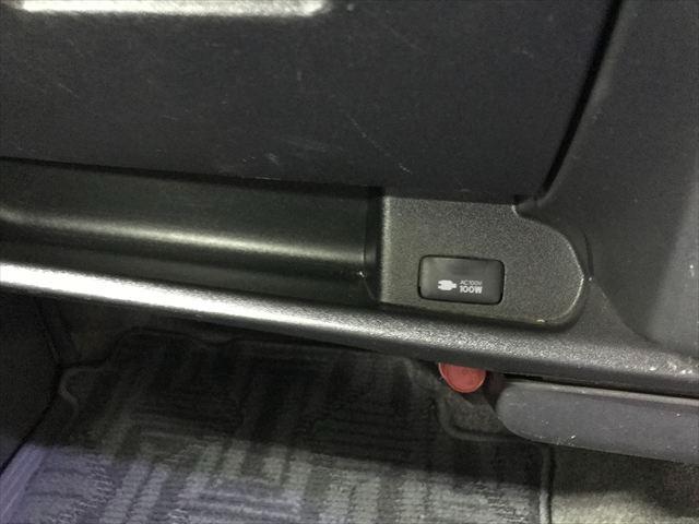 ハイエースバン ロングスーパーＧＬ　４型フェイス　カロッツェリアナビ　フルセグ　ＤＶＤビデオ再生　Ｂｌｕｅｔｏｏｔｈオーディオ　キーレスエントリー　フォグランプ　ＬＥＤヘッドライト　バックカメラ　両側スライドドア　ＡＣ１００Ｖ（47枚目）