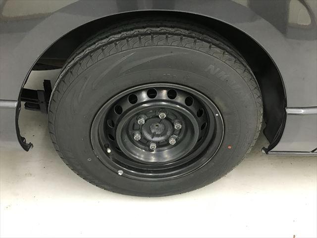 ハイエースバン ロングスーパーＧＬ　４型フェイス　カロッツェリアナビ　フルセグ　ＤＶＤビデオ再生　Ｂｌｕｅｔｏｏｔｈオーディオ　キーレスエントリー　フォグランプ　ＬＥＤヘッドライト　バックカメラ　両側スライドドア　ＡＣ１００Ｖ（59枚目）