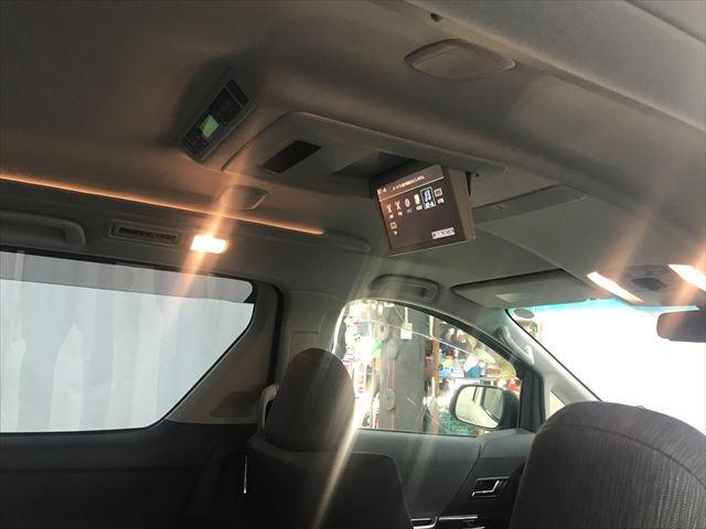 ヴェルファイアハイブリッド ZR テイン車高調 20インチアルミ 両側パワースライドドア HDDフルセグナビ リアエンターテイメント バックカメラ クリアランスソナー クルーズコントロール ETC セカンド席&助手席オットマン(12枚目)