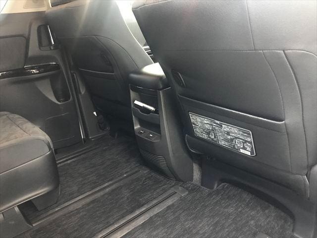 ヴェルファイアハイブリッド ZR テイン車高調 20インチアルミ 両側パワースライドドア HDDフルセグナビ リアエンターテイメント バックカメラ クリアランスソナー クルーズコントロール ETC セカンド席&助手席オットマン(15枚目)