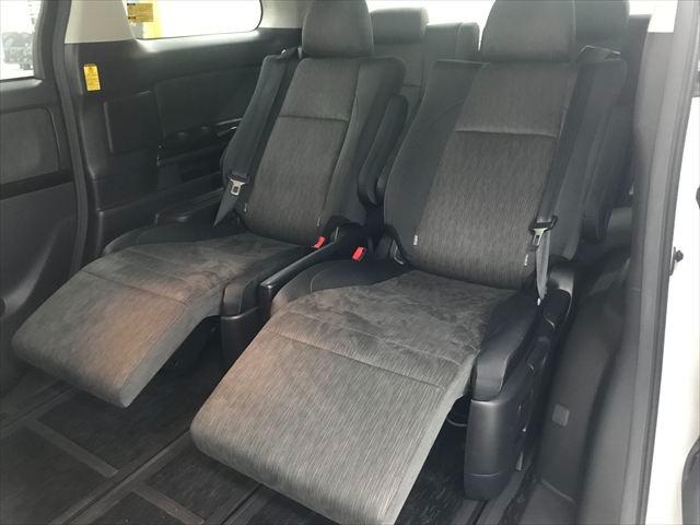 ヴェルファイアハイブリッド ZR テイン車高調 20インチアルミ 両側パワースライドドア HDDフルセグナビ リアエンターテイメント バックカメラ クリアランスソナー クルーズコントロール ETC セカンド席&助手席オットマン(20枚目)