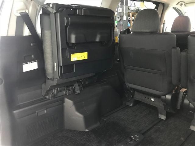 ヴェルファイアハイブリッド ZR テイン車高調 20インチアルミ 両側パワースライドドア HDDフルセグナビ リアエンターテイメント バックカメラ クリアランスソナー クルーズコントロール ETC セカンド席&助手席オットマン(24枚目)