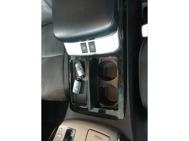 ヴェルファイアハイブリッド ZR テイン車高調 20インチアルミ 両側パワースライドドア HDDフルセグナビ リアエンターテイメント バックカメラ クリアランスソナー クルーズコントロール ETC セカンド席&助手席オットマン(34枚目)