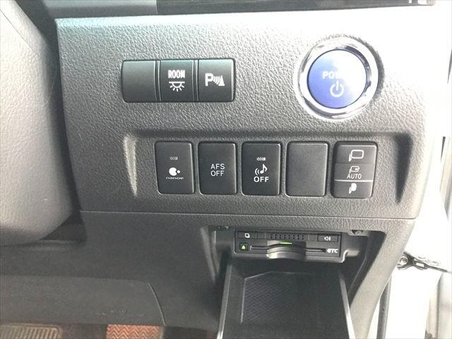 ヴェルファイアハイブリッド ZR テイン車高調 20インチアルミ 両側パワースライドドア HDDフルセグナビ リアエンターテイメント バックカメラ クリアランスソナー クルーズコントロール ETC セカンド席&助手席オットマン(46枚目)