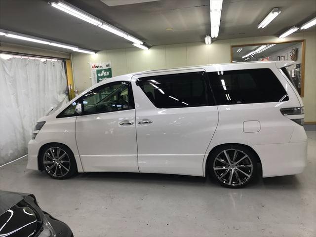 ヴェルファイアハイブリッド ZR テイン車高調 20インチアルミ 両側パワースライドドア HDDフルセグナビ リアエンターテイメント バックカメラ クリアランスソナー クルーズコントロール ETC セカンド席&助手席オットマン(54枚目)