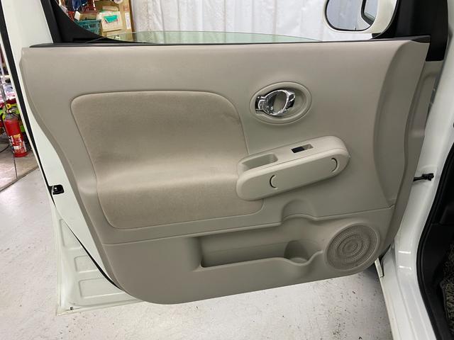 キューブ 15X Vセレクション 純正メモリーナビ フルセグ Bluetoothオーディオ DVDビデオ再生 バックカメラ スマートキー ETC オートライト ベンチシート フォグライト Wエアバック ABS アイドリングストップ(28枚目)