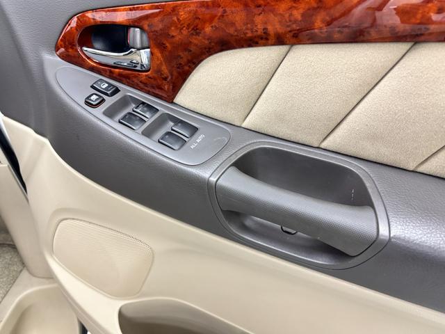 アルファードG MX トレゾア アルカンターラバージョン 禁煙車 8人乗り パワースライドドア バックカメラ ETC HIDヘッドライト セカンド回転シート キーレス オートライト アルミホイル コーナーセンサー HDDナビ(60枚目)