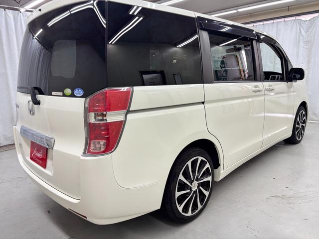 ステップワゴン G Lパッケージ 禁煙車 両側パワースライドドア HDDナビ フルセグTV バックカメラ 18インチアルミ サードシート収納 HIDヘッドライト フォグ スマートキー スペアキー(34枚目)