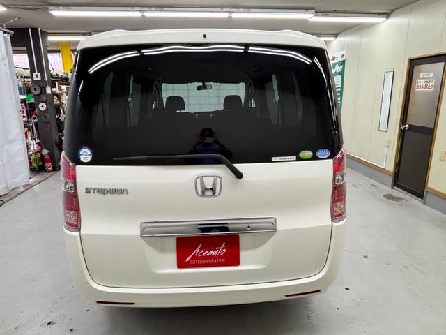 ステップワゴン G Lパッケージ 禁煙車 両側パワースライドドア HDDナビ フルセグTV バックカメラ 18インチアルミ サードシート収納 HIDヘッドライト フォグ スマートキー スペアキー(35枚目)