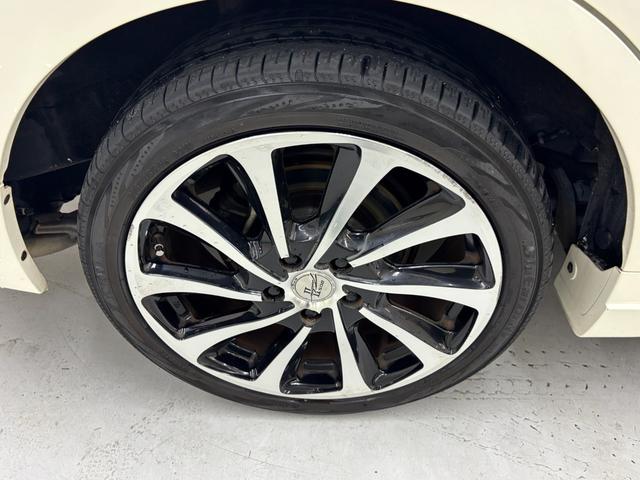 ステップワゴン G Lパッケージ 禁煙車 両側パワースライドドア HDDナビ フルセグTV バックカメラ 18インチアルミ サードシート収納 HIDヘッドライト フォグ スマートキー スペアキー(41枚目)