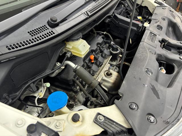 ステップワゴン G Lパッケージ 禁煙車 両側パワースライドドア HDDナビ フルセグTV バックカメラ 18インチアルミ サードシート収納 HIDヘッドライト フォグ スマートキー スペアキー(48枚目)