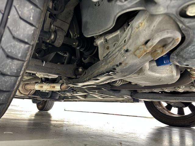 ステップワゴン G Lパッケージ 禁煙車 両側パワースライドドア HDDナビ フルセグTV バックカメラ 18インチアルミ サードシート収納 HIDヘッドライト フォグ スマートキー スペアキー(49枚目)