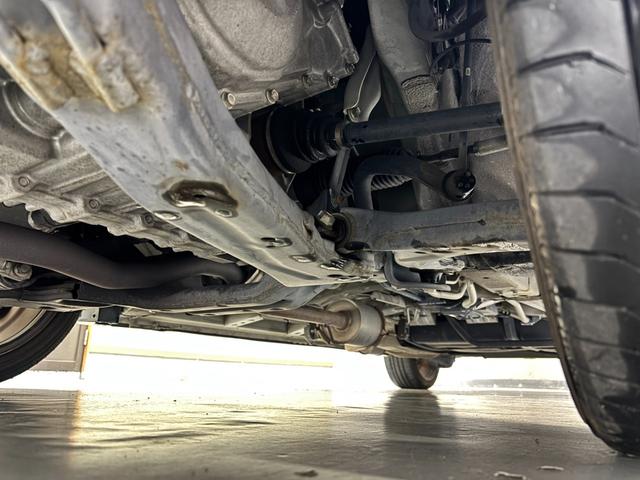 ステップワゴン G Lパッケージ 禁煙車 両側パワースライドドア HDDナビ フルセグTV バックカメラ 18インチアルミ サードシート収納 HIDヘッドライト フォグ スマートキー スペアキー(50枚目)