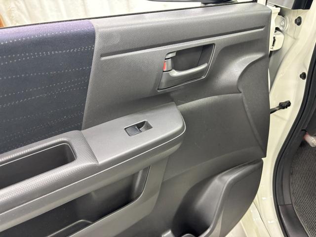 ステップワゴン G Lパッケージ 禁煙車 両側パワースライドドア HDDナビ フルセグTV バックカメラ 18インチアルミ サードシート収納 HIDヘッドライト フォグ スマートキー スペアキー(62枚目)