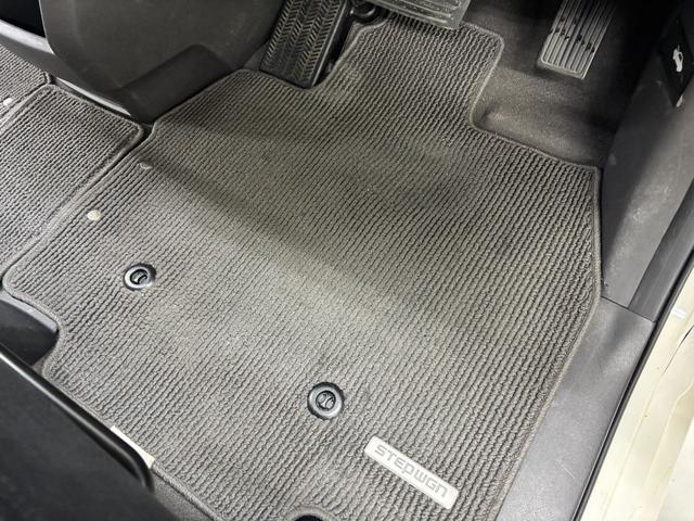 ステップワゴン G Lパッケージ 禁煙車 両側パワースライドドア HDDナビ フルセグTV バックカメラ 18インチアルミ サードシート収納 HIDヘッドライト フォグ スマートキー スペアキー(69枚目)