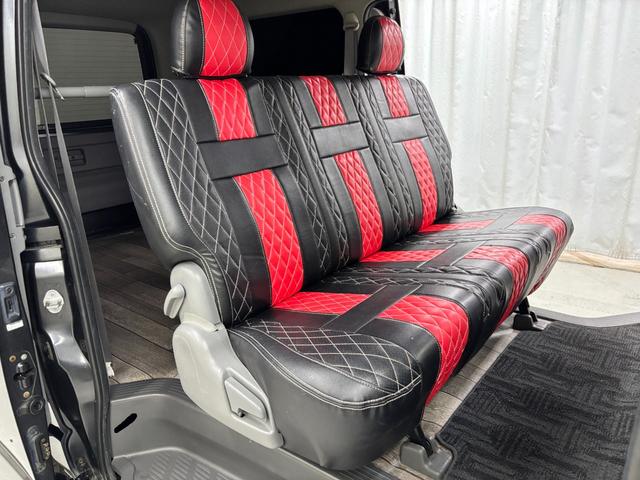 ハイエースバン ロングスーパーＧＬ　禁煙車　シートカバー　クラリオンナビ　フルセグＴＶ　Ｂｌｕｅｔｏｏｔｈオーディオ　ＤＶＤ　ＥＴＣ　ＬＥＤヘッドライト　アルミホイル　ＡＣ１００Ｖ電源　Ｗエアバッグ（7枚目）