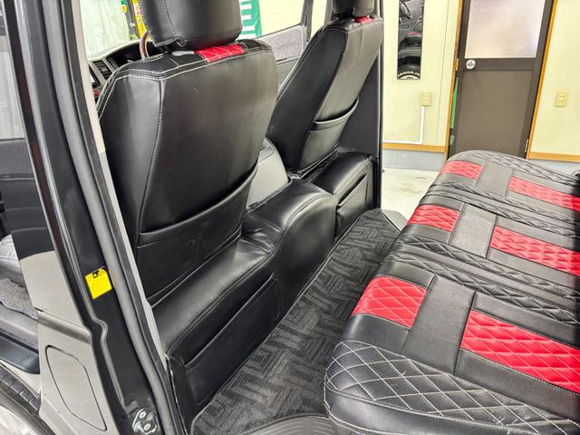 ハイエースバン ロングスーパーＧＬ　禁煙車　シートカバー　クラリオンナビ　フルセグＴＶ　Ｂｌｕｅｔｏｏｔｈオーディオ　ＤＶＤ　ＥＴＣ　ＬＥＤヘッドライト　アルミホイル　ＡＣ１００Ｖ電源　Ｗエアバッグ（10枚目）